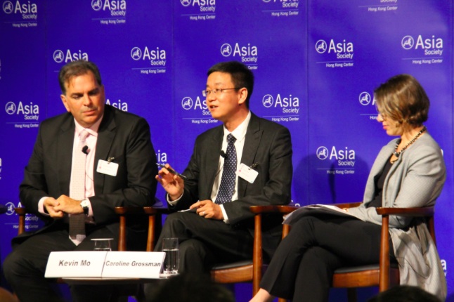 Paulson Institute Managing Director Kevin Mo recently discussed on balancing economic and environmental interest in China at Asia Society Hong Kong Center. (Image/Asia Society Hong Kong Center)