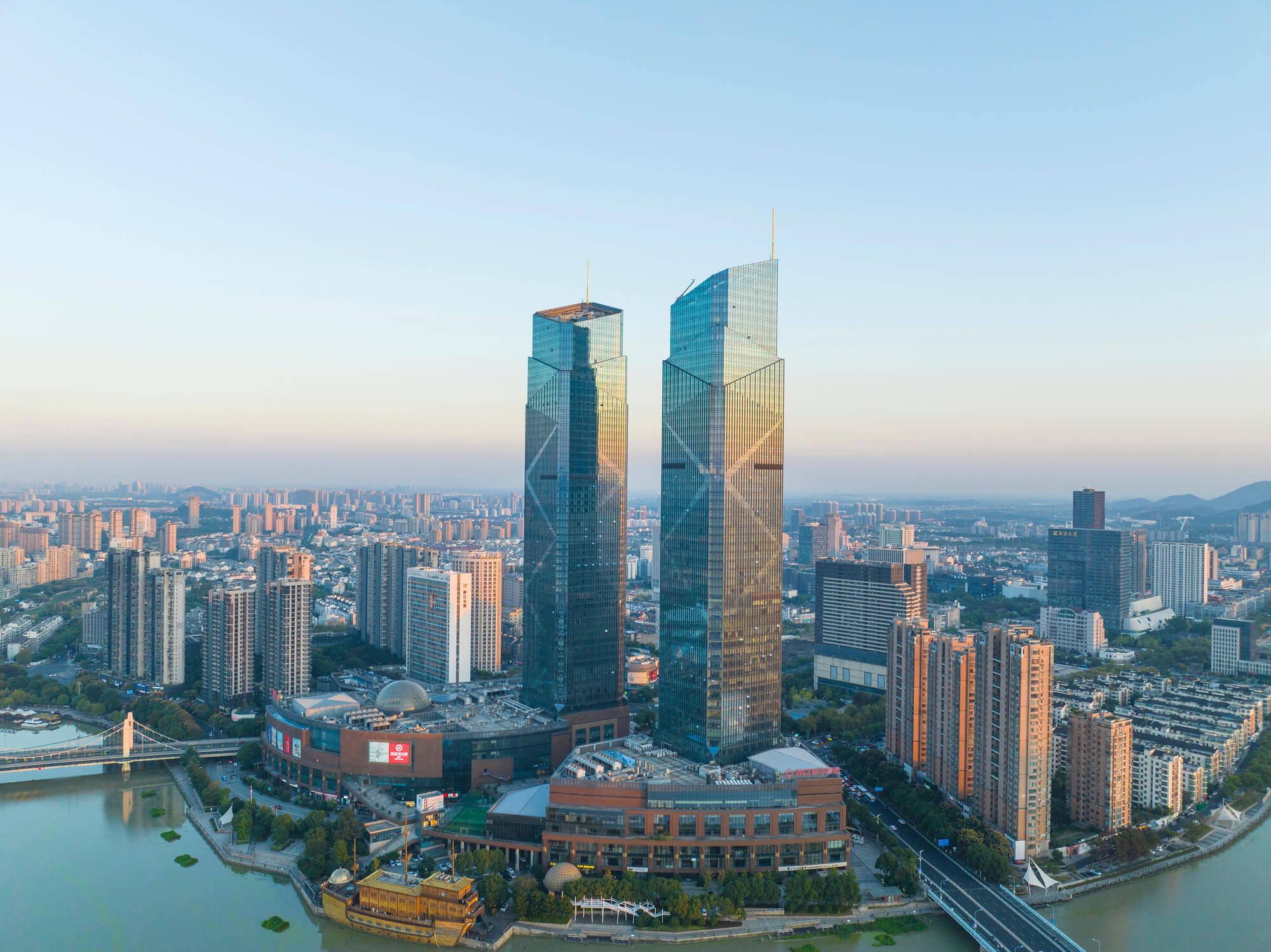 thumbnail image for Returning to Huzhou